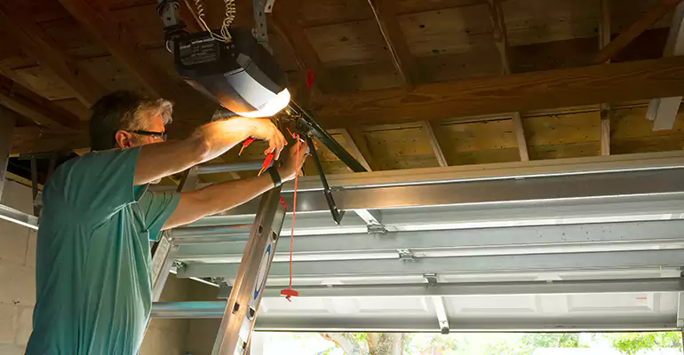 Chamberlain Garage Door Repair in Tamarac, FL
