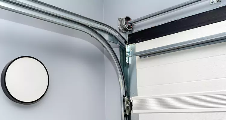 Garage Door Cable Repair Cost in Tamarac, FL