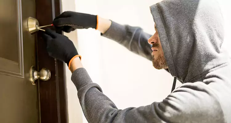 Emergency Motel Lock Repairs—Available 24/7 in Tamarac, FL