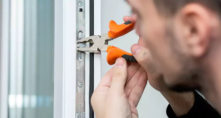 Patio Door Latch Repair in Tamarac, FL
