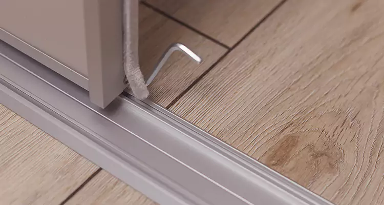 Squeaky Sliding Door Repair in Tamarac, FL