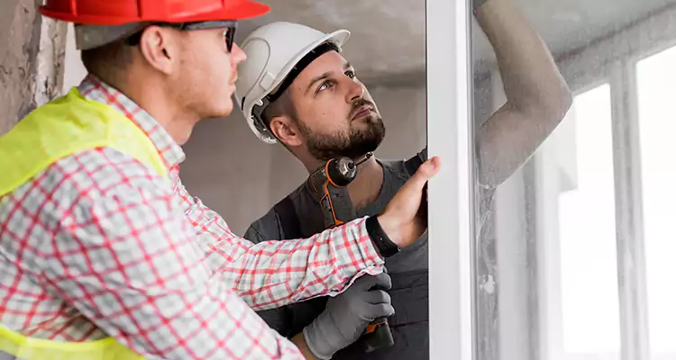 Sliding Patio Door Sticking? Expert Repair in Tamarac, FL.