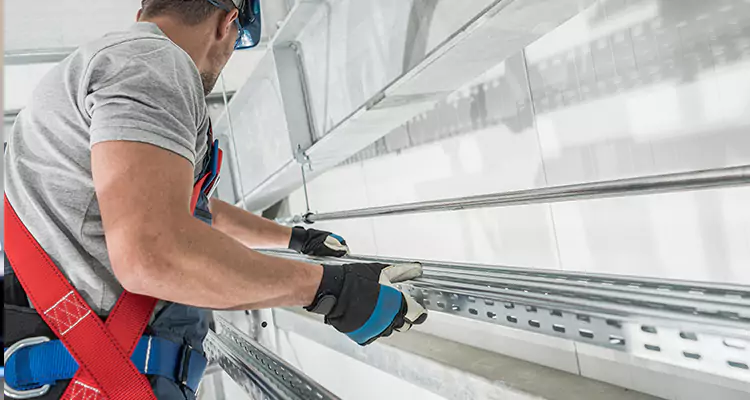 Glass Balcony Railing Replacement in Tamarac, FL