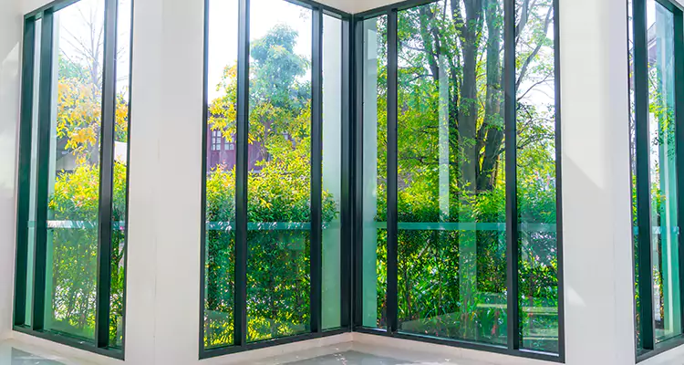Folding Glass Balcony Door Repair in Tamarac, FL